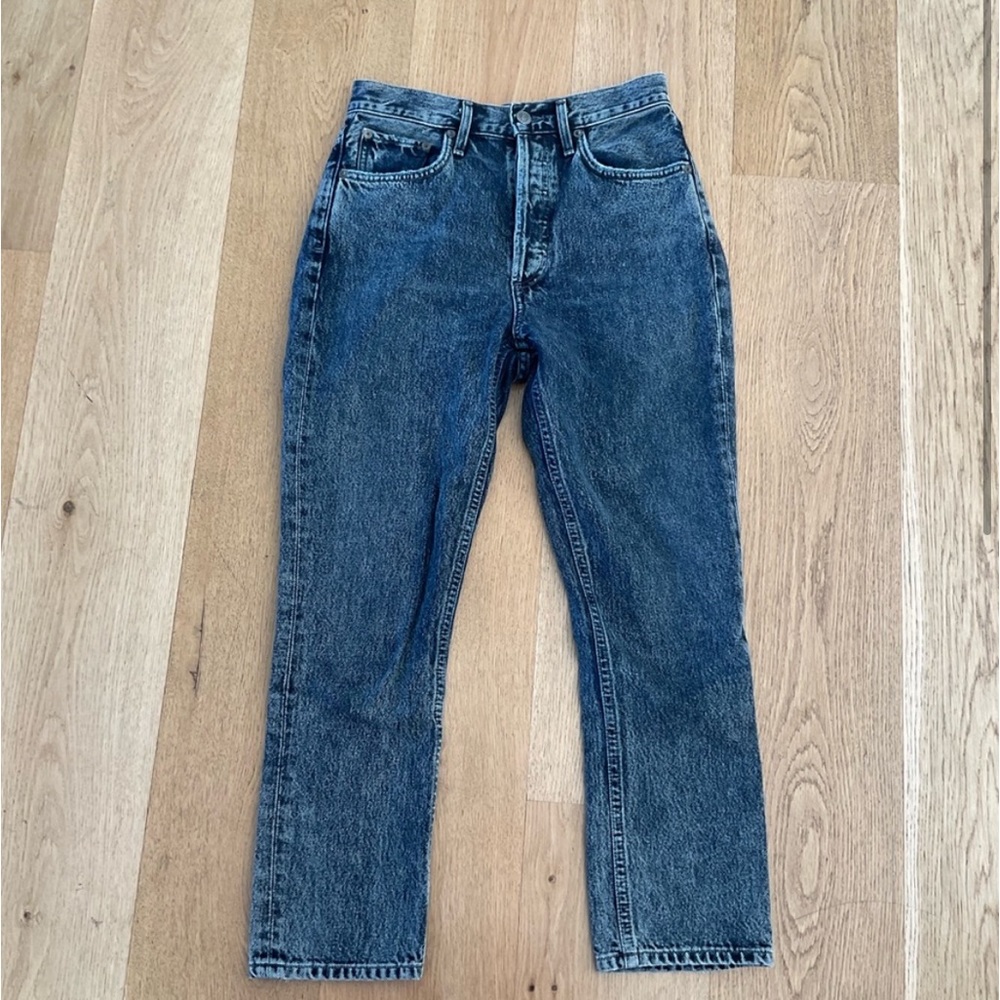 Agolde Riley High Rise Straight Crop Jeans in Fade Gray - Picture 3 of 6